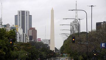 View of 9 de Julio avenue backgrounded by the Obelisk during the lockdown imposed by the government against the spread of the new coronavirus, in Buenos Aires, on May 22, 2020. - Argentina was teetering on the brink of a second default this century on Friday as the deadline for a $500 million bond interest repayment approached. On Thursday, the economy ministry announced that it had postponed talks for a second time with international creditors on the restructuring of $66 billion of debt, this time until June 2. The negotiations were supposed to be completed by May 8 but had already been extended until Friday. (Photo by JUAN MABROMATA / AFP)