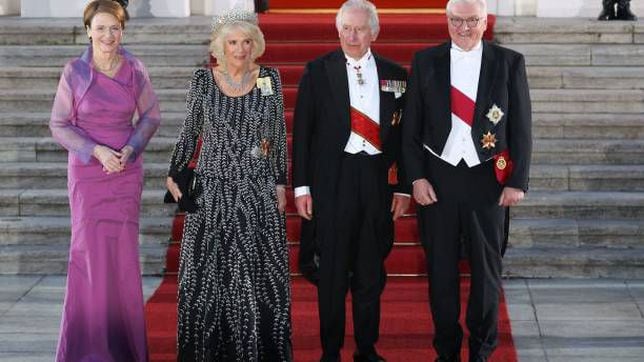 Warum gingen König Charles und Camilla nach Deutschland?