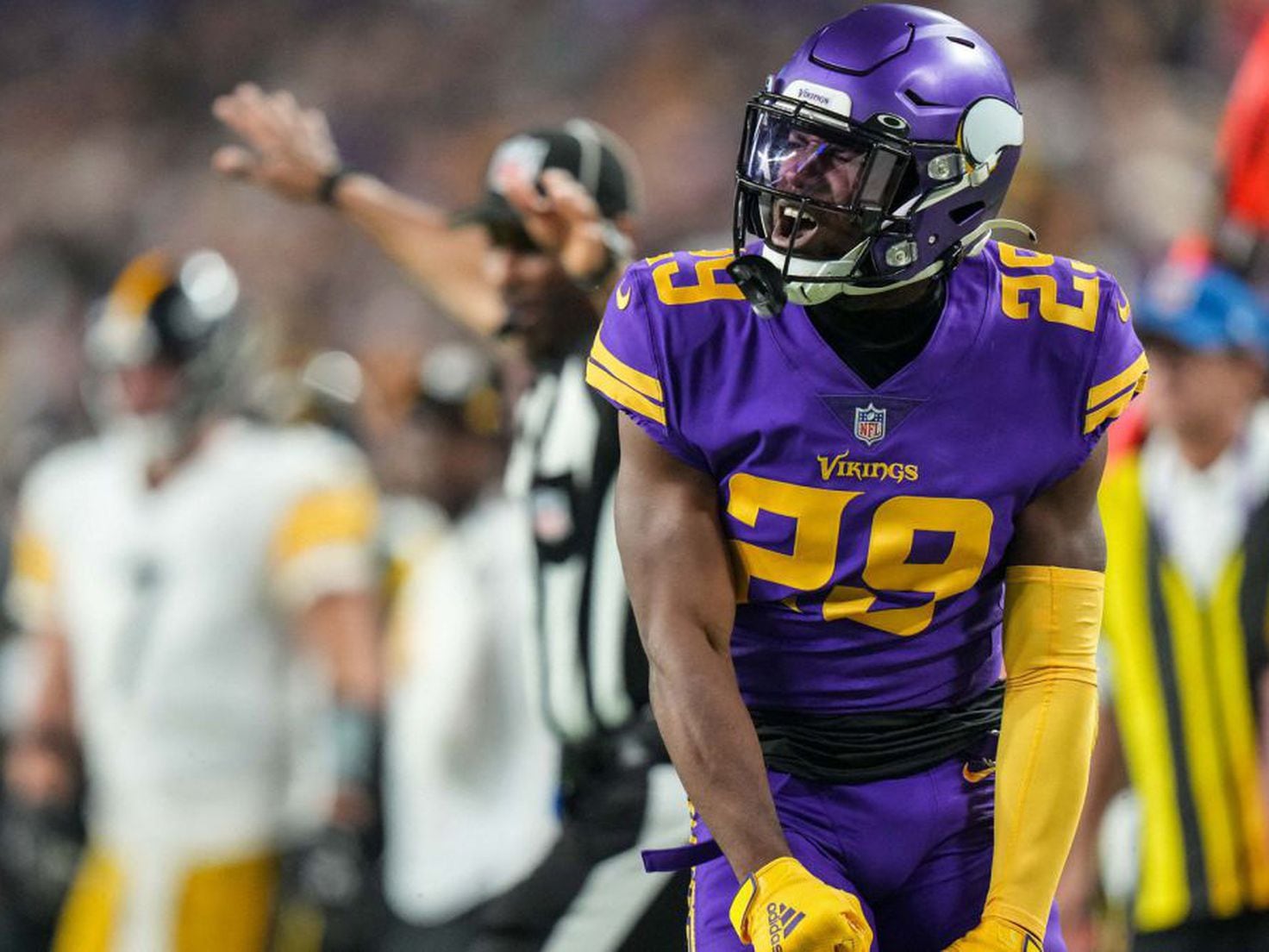 NFL 2021 Week 15: Monday Night Football Minnesota Vikings vs