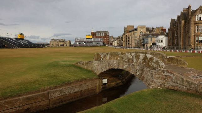 The history of St. Andrews Old Course. How old is it? When was the first Open played there?