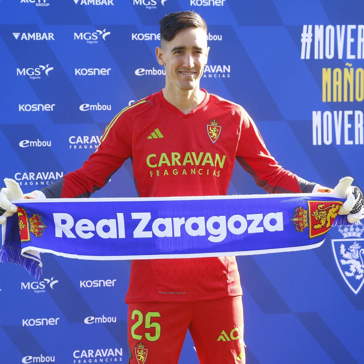 El Real Zaragoza se pone en manos de Edgar Badía