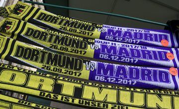 La afición del Real Madrid disfruta de Dortmund