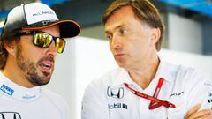 Jost Capito junto a Fernando Alonso.