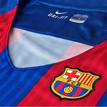The 2016/17 FC Barcelona women's playing shirt.