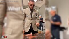 A video of MMA fighter Conor McGregor signing his autograph is going viral on social media with many people criticizing how quickly he scribbles it down.