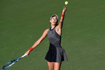 Muguruza in her semi-final against Caroline Wozniacki in Tokyo.