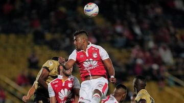 Carlos Henao durante el partido entre Santa Fe y Rionegro &Aacute;guilas por Liga &Aacute;guila I-2018