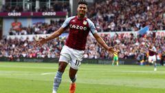 BIRMINGHAM, ENGLAND - APRIL 30: Ollie Watkins of Aston Villa celebrates after scoring their team&#039;s first goal during the Premier League match between Aston Villa and Norwich City at Villa Park on April 30, 2022 in Birmingham, England. (Photo by Ryan 