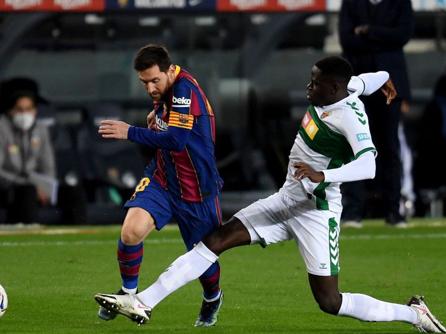 Sporting take up option to sign Trincao from Barcelona - report - Barca  Blaugranes