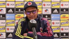 Carlos Paniagua, entrenador colombiano en rueda de prensa