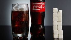 Medio litro de Coca Cola equivle a comerse m&aacute;s de 13 terrones de az&uacute;car