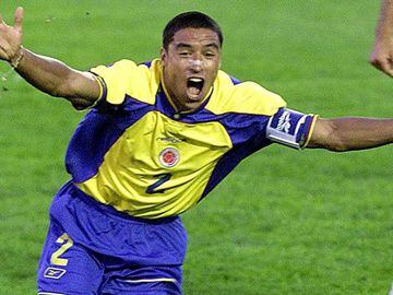 Iv&aacute;n Ramiro C&oacute;rdoba celebrando su gol con Colombia en la final de la Copa Am&eacute;rica 2001.