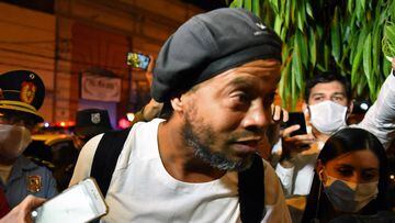 Ronaldinho acude a la Justicia paraguaya para conocer si queda en libertad