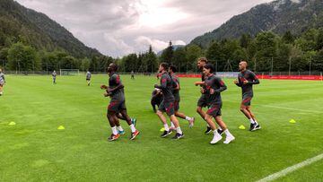 Liverpool employee tests positive for Covid-19 at Austria training camp