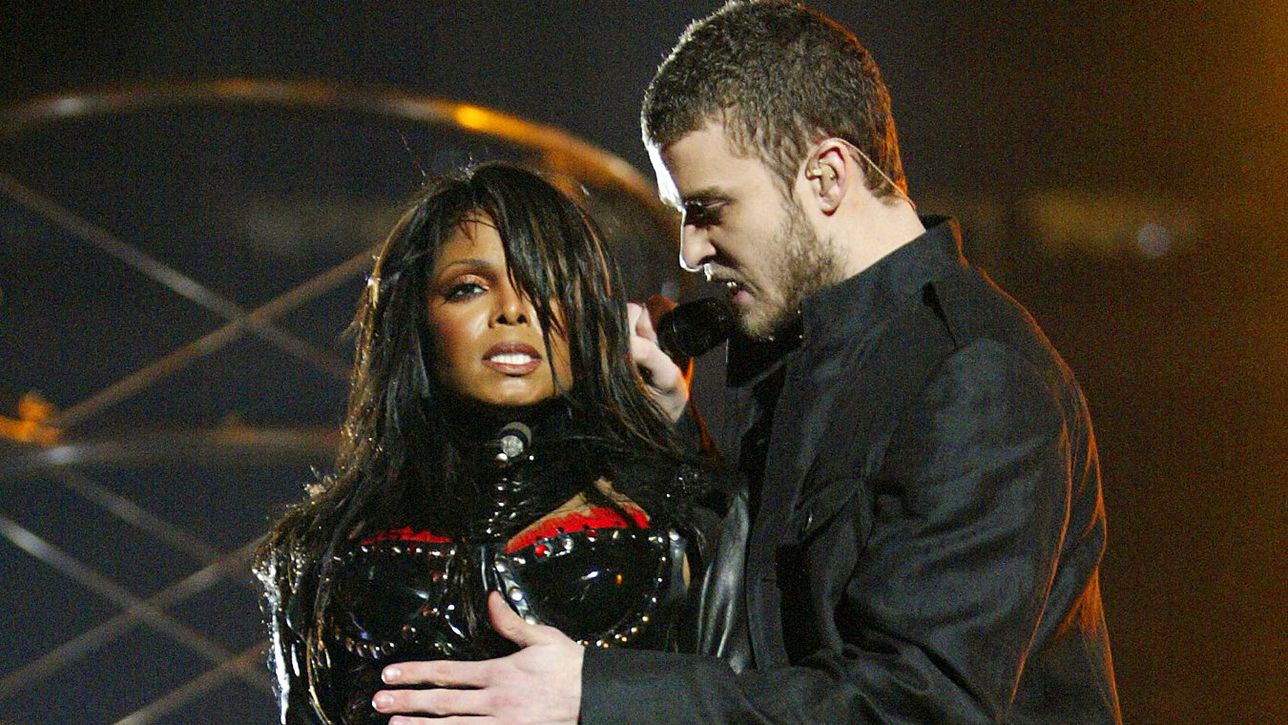 What are the worst Super Bowl halftime show performances ever? AS USA