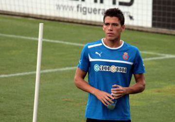 Barcelona fue el destino de Moreno a partir del 2011, donde se consolidó como futbolista y se ganó un puesto titular en la Selección Mexicana.