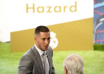 Eden Hazard arrives for his presentation