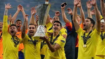 Villarreal won the Europa League after a penalty shoot out, in which only keeper De Gea missed his attempt. Moreno and Cavani scored in regulation time.