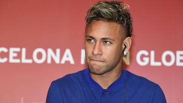Neymar confirma a los brasileños del PSG que jugará con ellos