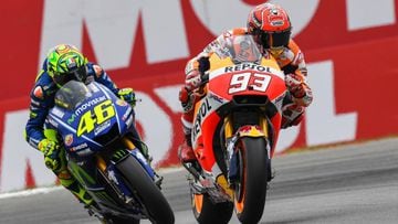Marc M&aacute;rquez y Valentino Rossi en la carrera de Assen de MotoGP.