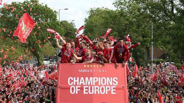 Champions League: Liverpool parade trophy to huge crowds