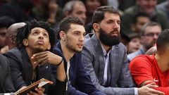 Los lesionados Cameron Payne, Zach LaVine y Nikola Mirotic presenciaron la derrota de los Bulls ante los Suns en el United Center de Chicago.