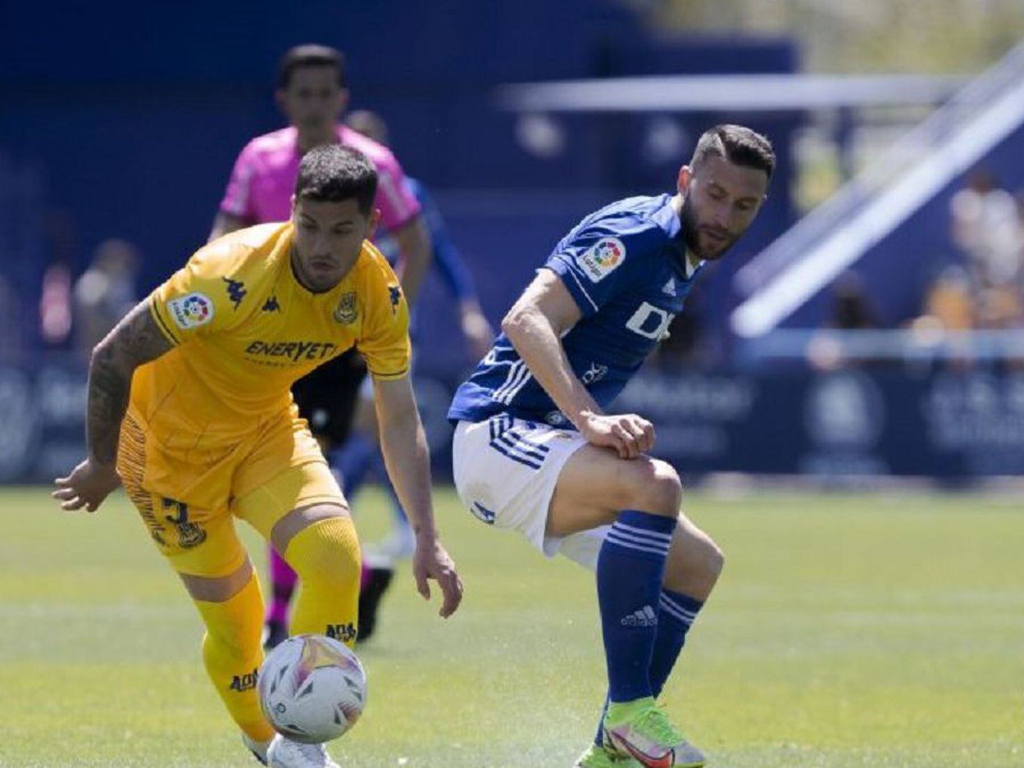 Posiciones de real oviedo contra agrupación deportiva alcorcón