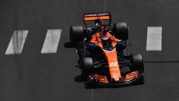 Triste final para McLaren: de su primer punto a dos accidentes