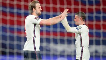 Tottenham: Mourinho downplays Kane transfer talk