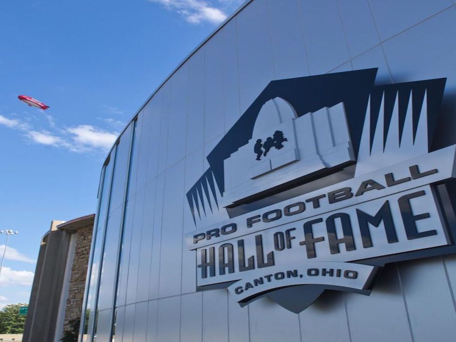 Pro Football Hall of Fame: Is the NFL Hall of Fame Game a pre-season game?