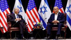 FILE PHOTO: U.S. President Joe Biden has demonstrated unwavering support for Israel's security over a half century in public life. In this photo,  Biden meets with Israeli Prime Minister Benjamin Netanyahu and the Israeli war cabinet, as he visits Israel amid the ongoing conflict between Israel and Hamas, in Tel Aviv, Israel, October 18, 2023. REUTERS/Evelyn Hockstein/File Photo