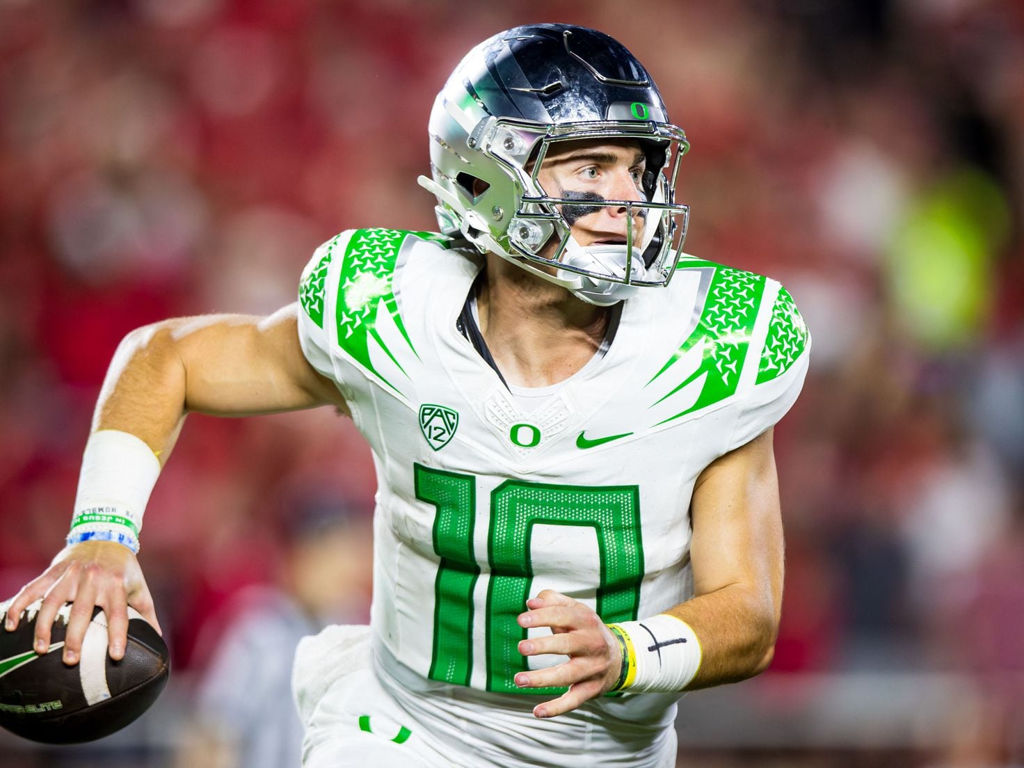 Oregon Quarterback Bo Nix Isn't a First-Round Talent