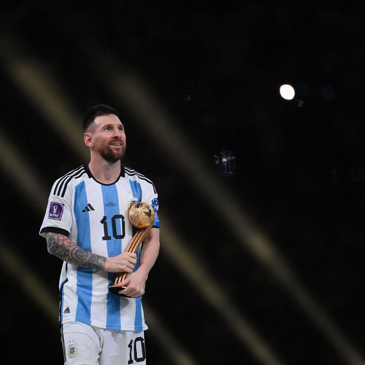 Argentina World Cup shirt sold-out worldwide: Adidas say 3 star version  available in December 2022 - AS USA