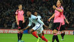 Inglaterra y Escocia desafían a la FIFA y lucen la amapola