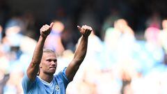 Manchester City's Norwegian striker #09 Erling Haaland celebrates. (Photo by Oli SCARFF / AFP)