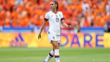 Tottenham signing Alex Morgan is groundbreaking footballer, magazine  pin-up, movie star and two-time World Cup winner