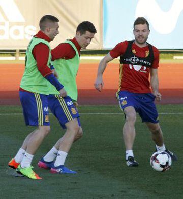 The Spanish national team trained at the Las Rozas base ahead of Friday's WC 2018 qualifying game against Israel and next week's friendly game against France.
