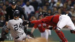 Se disputa el tercero de cuatro partidos de la rivalidad entre los New York Yankees y los Boston Red Sox cuando se midan en Fenway Park.