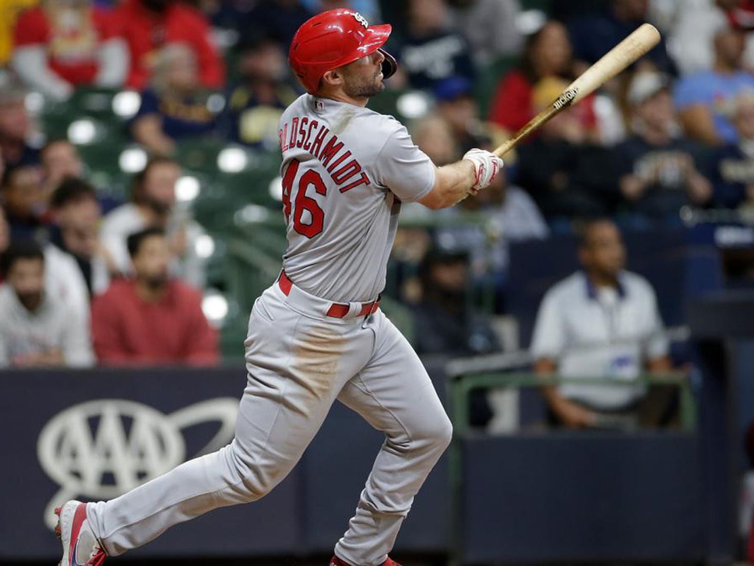 Paul Goldschmidt, Cardinals win in Padres' return to playoffs