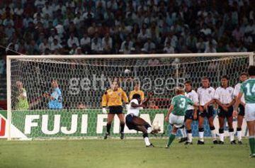 West Germany 1 (Brehme 60) England (Lineker 80) -- after extra-time. West Germany won 4-3 on penalties  With an hour gone, Germany defender Andreas Brehme fired in a free kick which took a deflection off Paul Parker and looped over England goalkeeper Pete