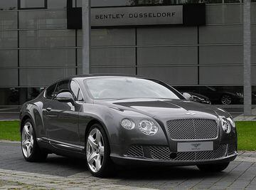 El Bentley Continental GT es el último modelo que se ha conocido a Alexis Sánchez