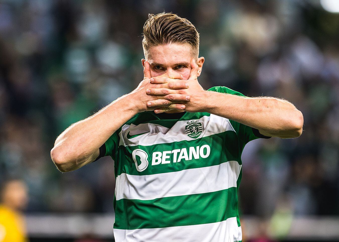 LISBON, PORTUGAL - 2024/03/17: Viktor Gyokeres of Sporting CP celebrates a goal during the Liga Portugal Betclic match between Sporting CP and Boavista FC at Estadio Jose Alvalade. (Final score: Sporting CP 6 - 1 Boavista FC). (Photo by Henrique Casinhas/SOPA Images/LightRocket via Getty Images)