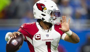 The Arizona Cardinals will be through to the playoffs is they avoid defeat against the Indianapolis Colts.