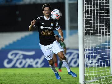 El argentino nacionalizado chileno lleva un par de temporadas en Sporting Cristal.

Estará en el grupo de Flamengo, Universidad Católica y Talleres de Córdoba.