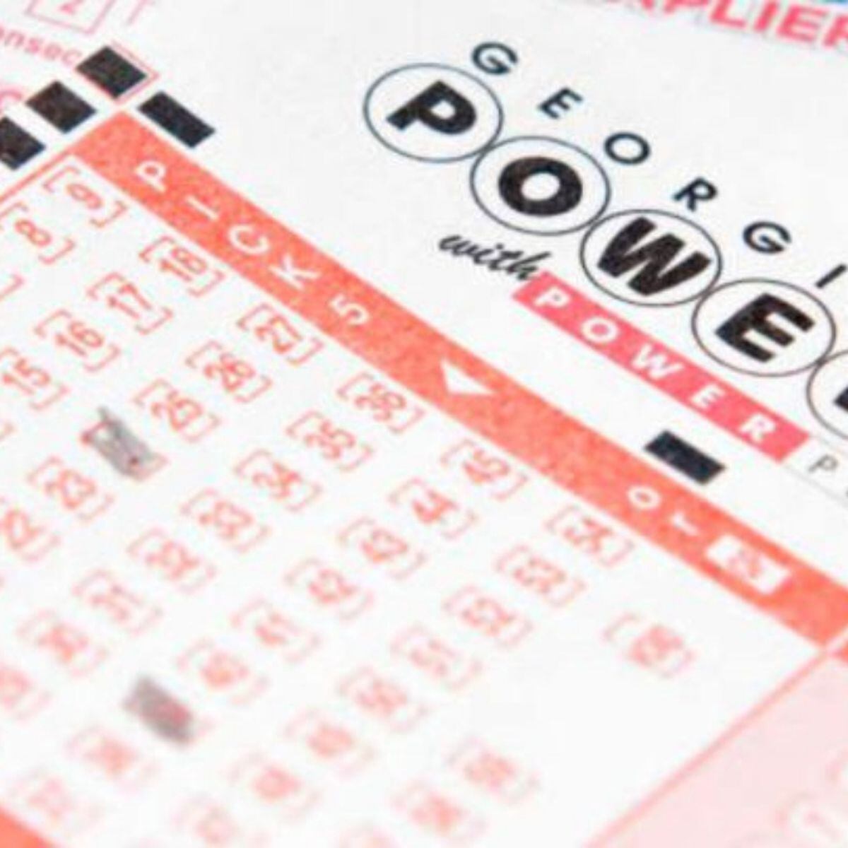 New York Woman Dreams Lottery Numbers, Wins $1 Million Prize