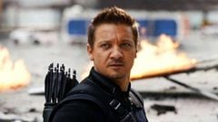 What Jeremy Renner yelled right before being run over by snowplow