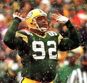The legendary Reggie White, father of modern free agency