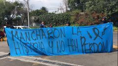 Así fue la protesta de la afición de Cruz Azul en La Noria