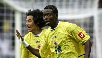 Wason Rentería y Fredy Guarín anotan los goles de Colombia ante Italia en el sub 20 de 2005