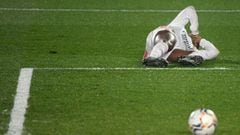 Real Madrid&#039;s Brazilian forward Rodrygo lays on the field after resulting injured during the Spanish league football match between Real Madrid CF and Granada FC at the Alfredo di Stefano stadium in Valdebebas, on the outskirts of Madrid on December 2